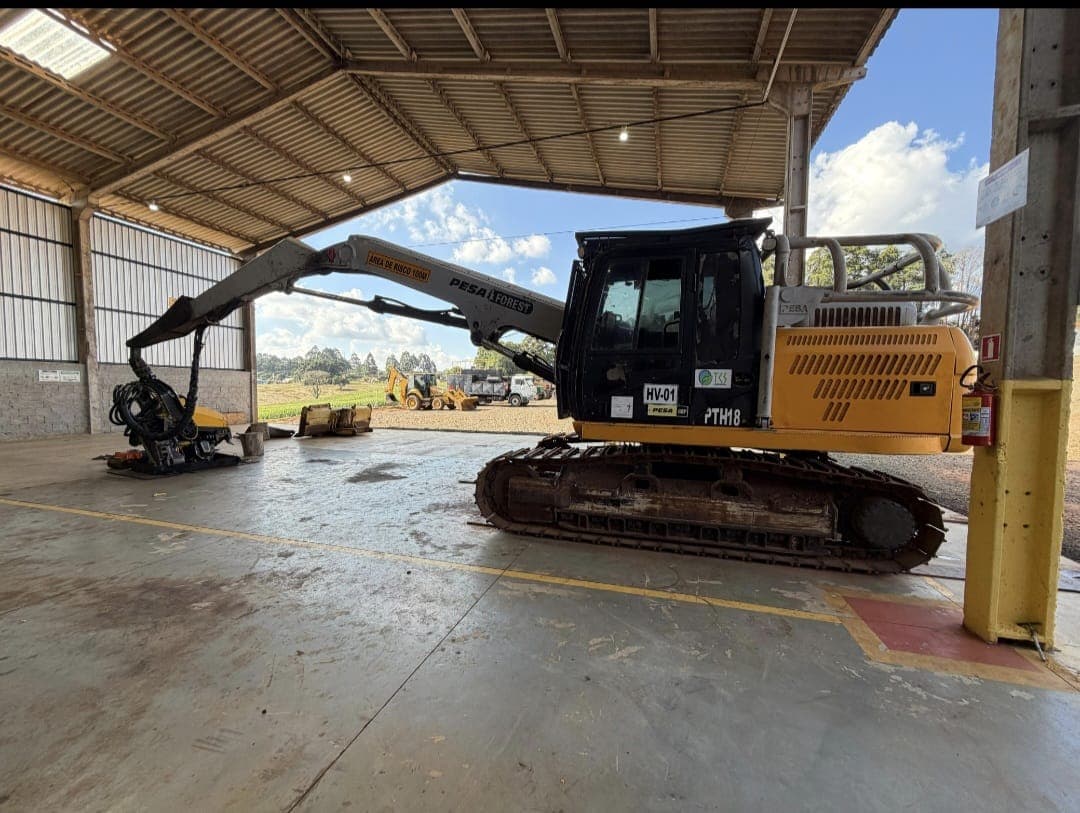 Caterpillar PTH18 — Cabeçote Ponsse H7