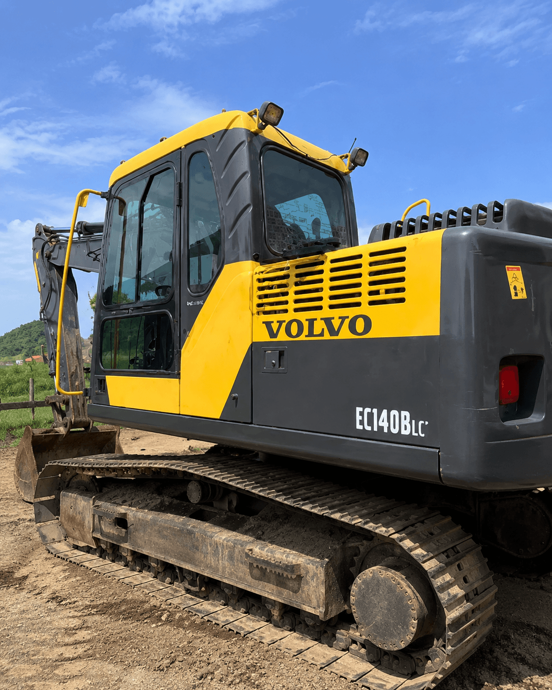 Escavadeira Volvo EC140B 2007