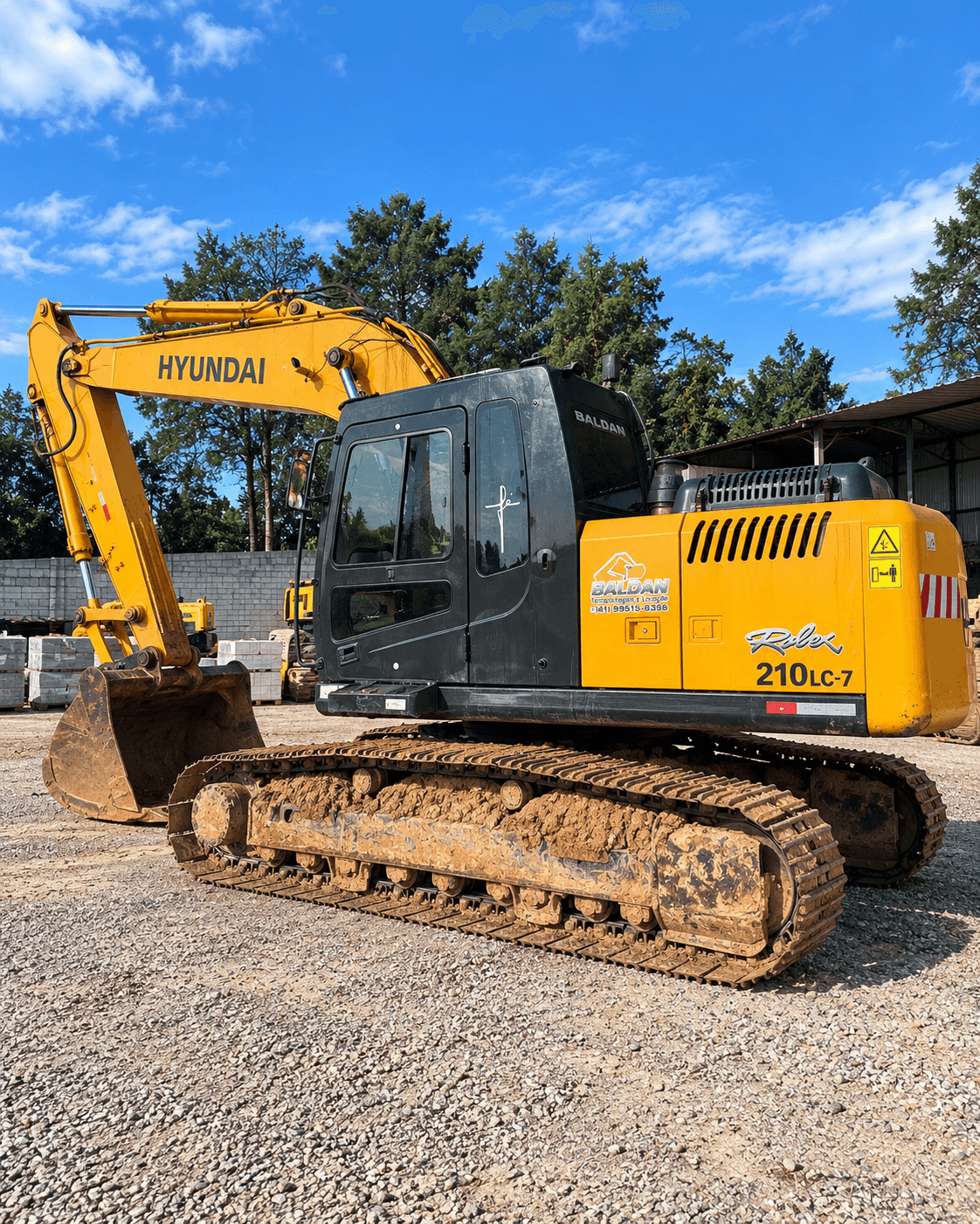 Escavadeira Hidráulica Hyundai R210 2008